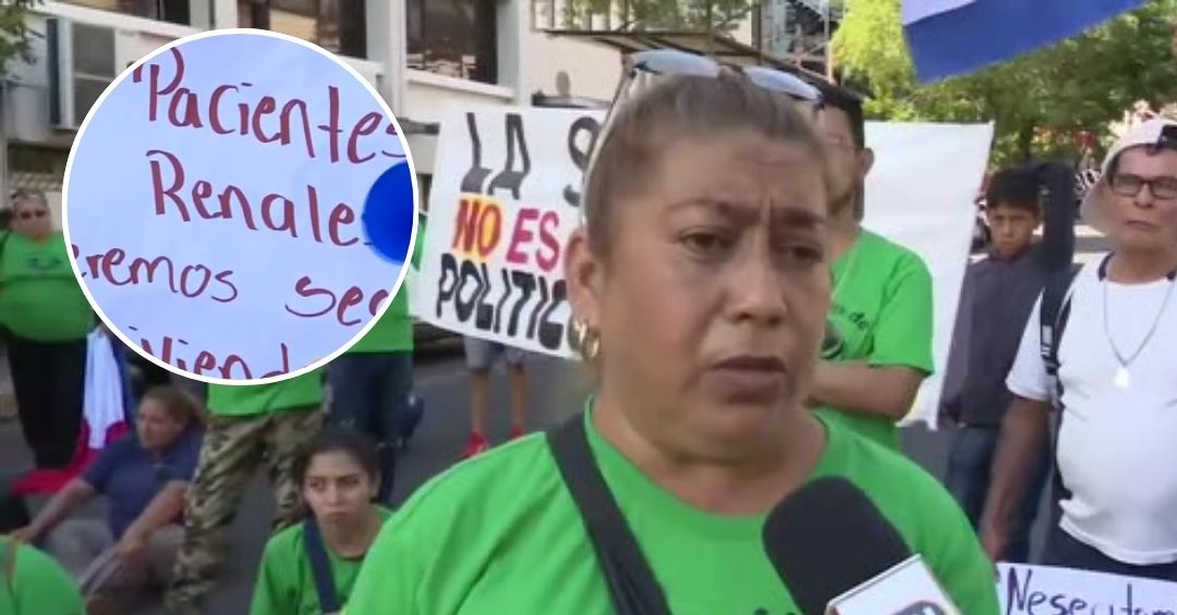 Pacientes se manifiestan por falta de medicamentos frente al Ministerio ...